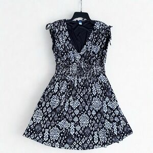 Old Navy Black‎ White Tribal Print Dress M Boho Sleeveless V-Neck Mini
